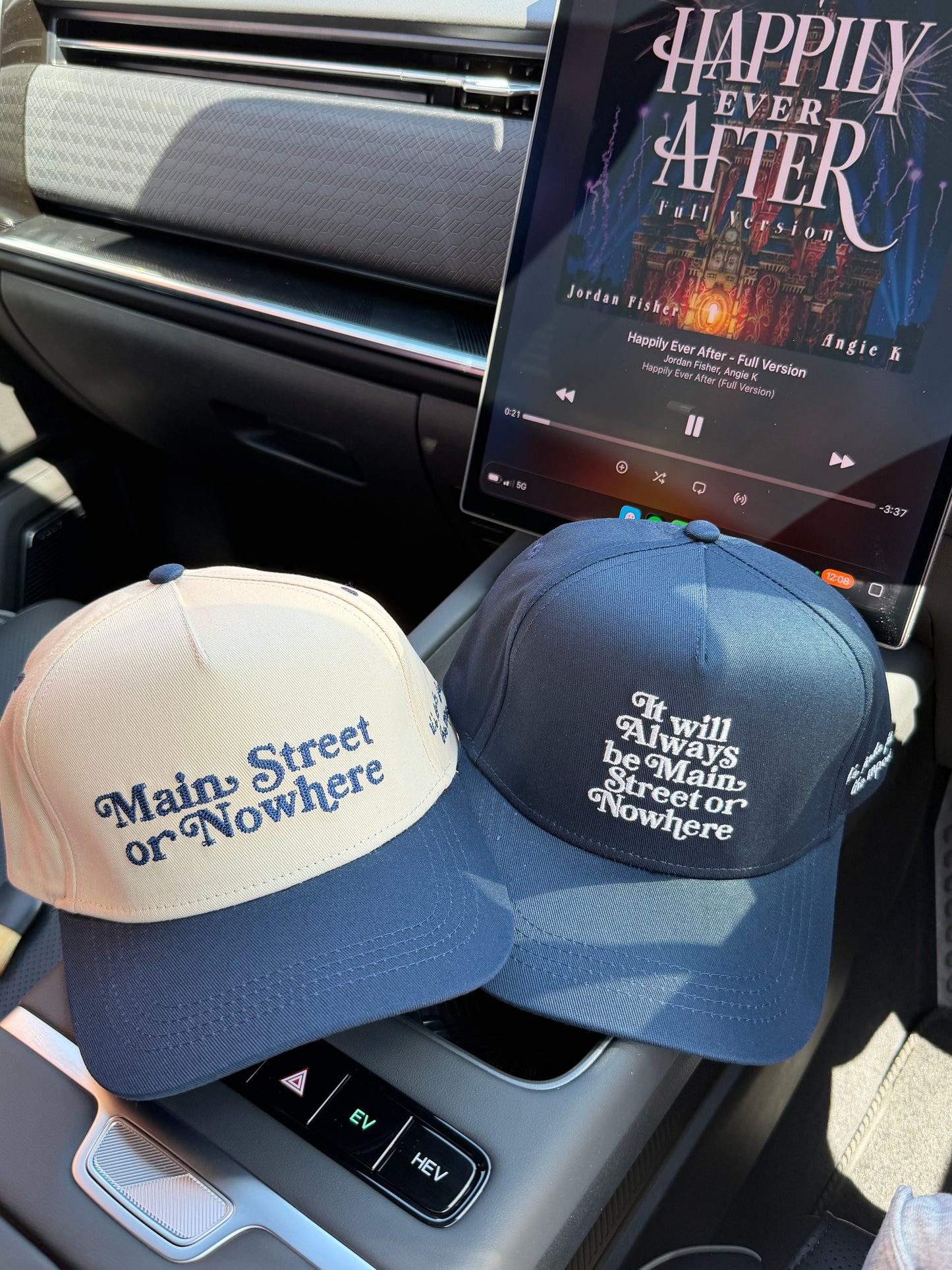 Main Street or Nowhere Creme/Blue Cap